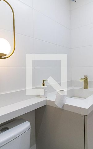 Apartamento à venda com 55m², 2 quartos e 1 vaga Apartamento à venda com 55m², 2 quartos e 1 vagaBanheiro Social