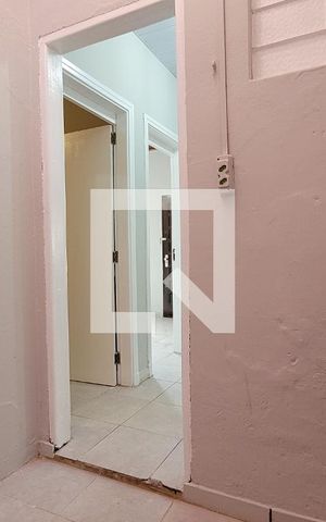 Casa para alugar com 70m², 2 quartos e sem vaga Casa para alugar com 70m², 2 quartos e sem vagaLavanderia