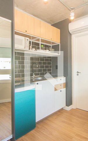 Studio à venda com 25m², 1 quarto e sem vaga Studio à venda com 25m², 1 quarto e sem vagaLoft