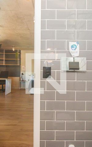 Studio à venda com 25m², 1 quarto e sem vaga Studio à venda com 25m², 1 quarto e sem vagaBanheiro