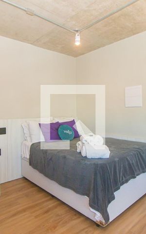 Studio à venda com 25m², 1 quarto e sem vaga Studio à venda com 25m², 1 quarto e sem vagaLoft