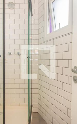 Studio à venda com 25m², 1 quarto e sem vaga Studio à venda com 25m², 1 quarto e sem vagaBanheiro