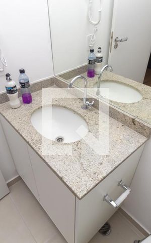 Apartamento à venda com 33m², 1 quarto e sem vaga Apartamento à venda com 33m², 1 quarto e sem vagaBanheiro