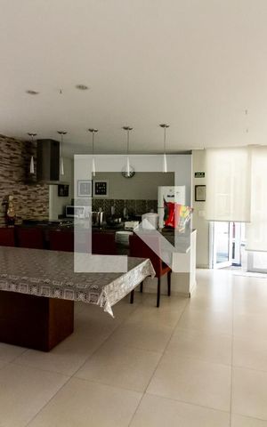 Apartamento à venda com 65m², 3 quartos e 2 vagas Apartamento à venda com 65m², 3 quartos e 2 vagasÁrea comum - Salão de festas