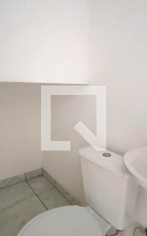 Casa para alugar com 75m², 2 quartos e 1 vagaLavabo