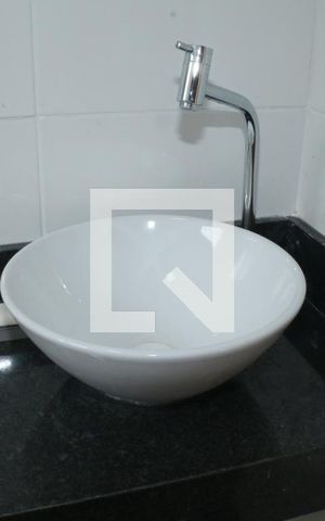 Apartamento para alugar com 42m², 2 quartos e 1 vagaBanheiro