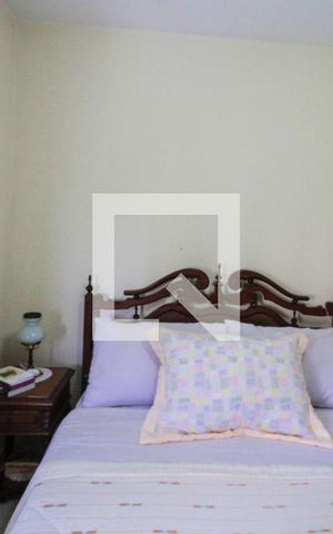 Apartamento à venda com 100m², 2 quartos e 1 vaga Apartamento à venda com 100m², 2 quartos e 1 vagaQuarto 02