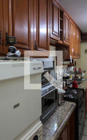 Apartamento à venda com 100m², 2 quartos e 1 vaga Apartamento à venda com 100m², 2 quartos e 1 vagaBanheiro