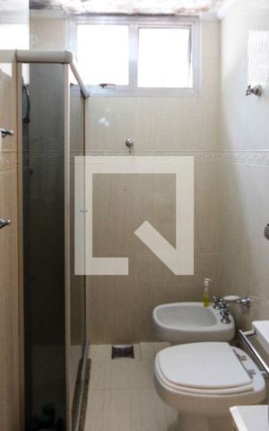 Apartamento à venda com 100m², 2 quartos e 1 vaga Apartamento à venda com 100m², 2 quartos e 1 vagaBanheiro