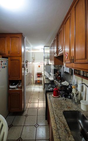 Apartamento à venda com 100m², 2 quartos e 1 vaga Apartamento à venda com 100m², 2 quartos e 1 vagaBanheiro