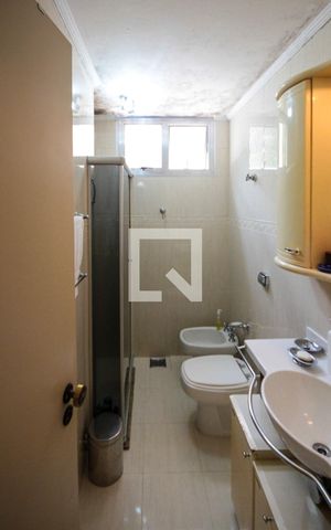 Apartamento à venda com 100m², 2 quartos e 1 vaga Apartamento à venda com 100m², 2 quartos e 1 vagaBanheiro