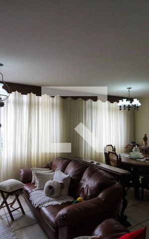 Apartamento à venda com 100m², 2 quartos e 1 vaga Apartamento à venda com 100m², 2 quartos e 1 vagaSala