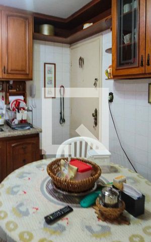 Apartamento à venda com 100m², 2 quartos e 1 vaga Apartamento à venda com 100m², 2 quartos e 1 vagaBanheiro