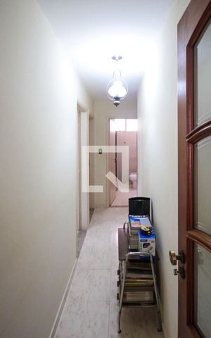 Apartamento à venda com 100m², 2 quartos e 1 vaga Apartamento à venda com 100m², 2 quartos e 1 vagaCorredor