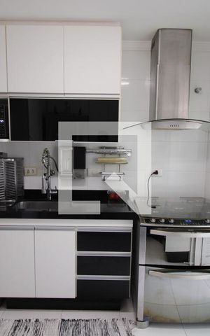 Apartamento à venda com 68m², 2 quartos e 2 vagasCozinha