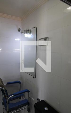 Apartamento à venda com 68m², 2 quartos e 2 vagasBanheiro 2