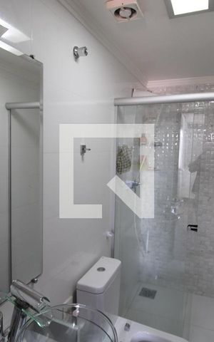 Apartamento à venda com 68m², 2 quartos e 2 vagasBanheiro 1
