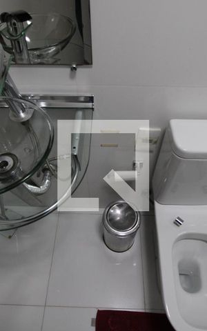 Apartamento à venda com 68m², 2 quartos e 2 vagasBanheiro 1