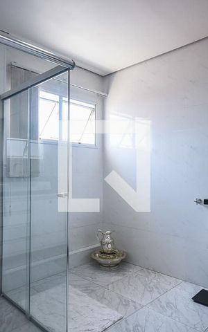 Casa à venda com 330m², 3 quartos e 10 vagas Casa à venda com 330m², 3 quartos e 10 vagasBanheiro Suíte 3