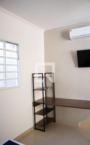 Studio à venda com 35m², 1 quarto e 1 vaga Studio à venda com 35m², 1 quarto e 1 vagaSALA/QUARTO