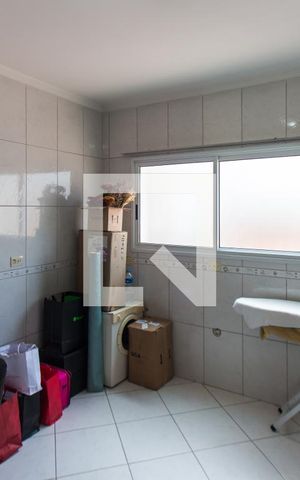 Casa de condomínio à venda com 212m², 3 quartos e 2 vagasCozinha