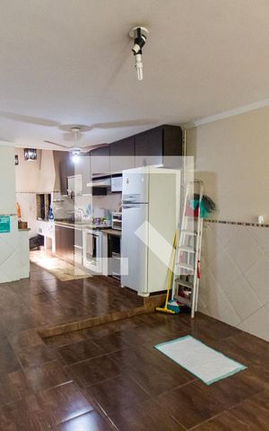 Casa de condomínio à venda com 212m², 3 quartos e 2 vagasGaragem
