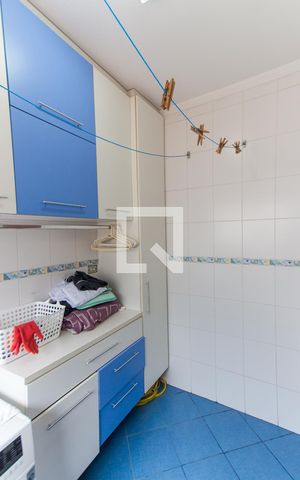 Casa de condomínio à venda com 212m², 3 quartos e 2 vagasÁrea de Serviço