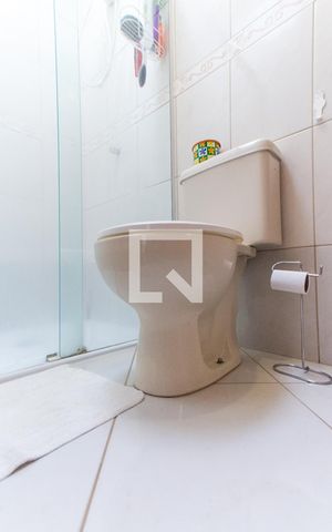 Casa de condomínio à venda com 212m², 3 quartos e 2 vagasBanheiro