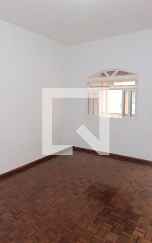 Casa à venda com 167m², 3 quartos e 1 vagaquarto 3 