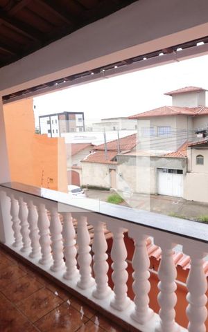 Casa à venda com 167m², 3 quartos e 1 vagaVaranda