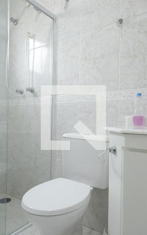 Casa à venda com 195m², 4 quartos e 5 vagasSuíte 2