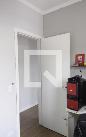 Casa à venda com 195m², 4 quartos e 5 vagasSuíte 2