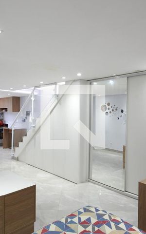 Casa à venda com 195m², 4 quartos e 5 vagasStudio