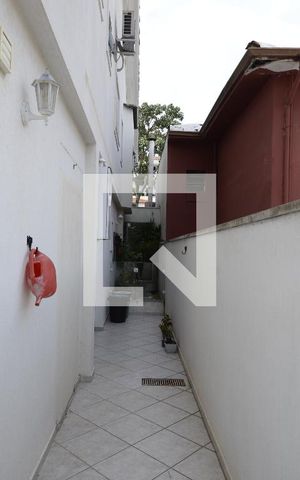 Casa à venda com 195m², 4 quartos e 5 vagasVaranda