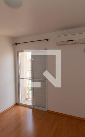Casa de condomínio à venda com 138m², 3 quartos e 2 vagas Casa de condomínio à venda com 138m², 3 quartos e 2 vagasSuite