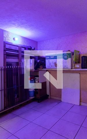 Casa à venda com 300m², 4 quartos e 3 vagas Casa à venda com 300m², 4 quartos e 3 vagasGaragem
