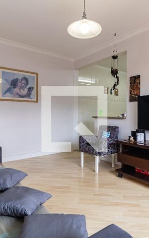 Casa à venda com 300m², 4 quartos e 3 vagas Casa à venda com 300m², 4 quartos e 3 vagasSala da Casa 1
