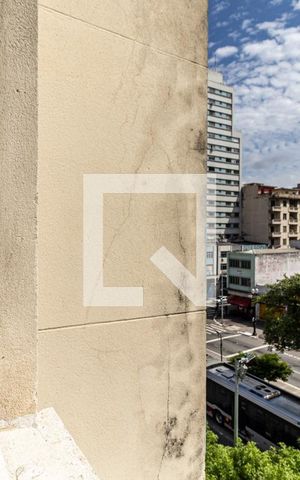 Apartamento à venda com 40m², 1 quarto e sem vagaPlaquinha