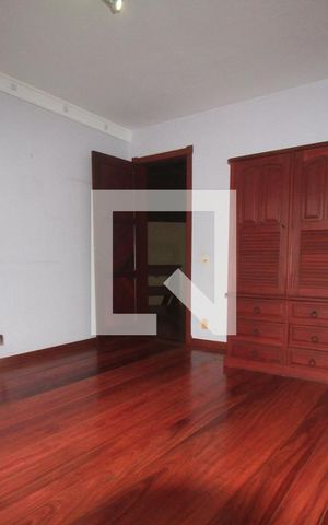 Casa à venda com 350m², 3 quartos e 4 vagasSuite 3