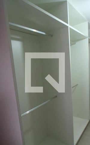 Casa à venda com 350m², 3 quartos e 4 vagasCloset Suite 1