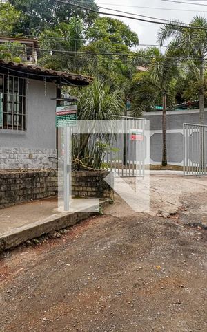 Casa de condomínio para alugar com 52m², 1 quarto e sem vaga Casa de condomínio para alugar com 52m², 1 quarto e sem vagaFachada