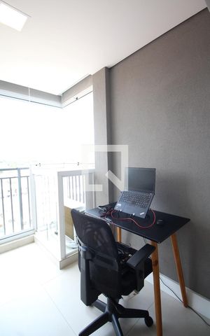 Apartamento à venda com 71m², 2 quartos e 1 vaga Apartamento à venda com 71m², 2 quartos e 1 vagavaranda da sala