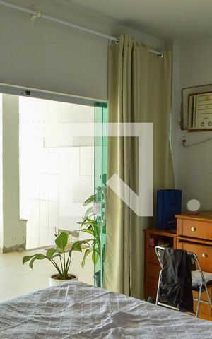 Casa à venda com 500m², 5 quartos e 2 vagas Casa à venda com 500m², 5 quartos e 2 vagasQuarto 1 - Pavimento 2