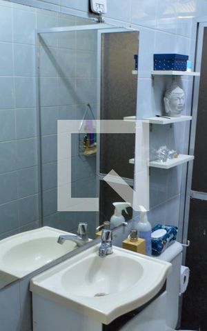 Casa à venda com 500m², 5 quartos e 2 vagas Casa à venda com 500m², 5 quartos e 2 vagasBanheiro - Pavimento 2