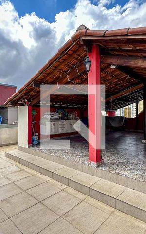 Casa à venda com 260m², 4 quartos e 4 vagas Casa à venda com 260m², 4 quartos e 4 vagasÁrea comum