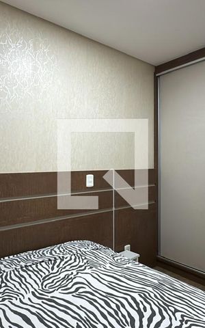 Apartamento para alugar com 80m², 2 quartos e 1 vaga Apartamento para alugar com 80m², 2 quartos e 1 vagaQuarto