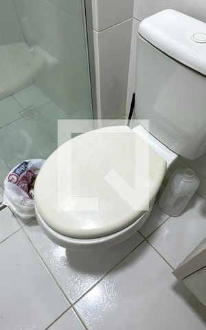 Apartamento para alugar com 80m², 2 quartos e 1 vaga Apartamento para alugar com 80m², 2 quartos e 1 vagaBanheiro
