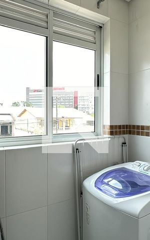 Apartamento para alugar com 80m², 2 quartos e 1 vaga Apartamento para alugar com 80m², 2 quartos e 1 vagaÁrea de serviço