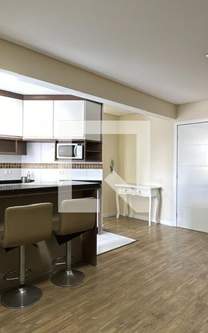 Apartamento para alugar com 80m², 2 quartos e 1 vaga Apartamento para alugar com 80m², 2 quartos e 1 vagaSala