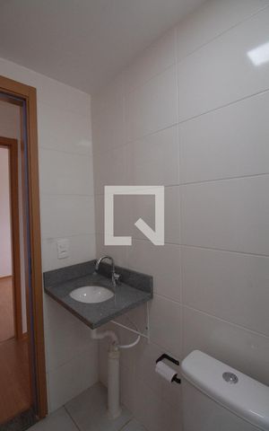 Apartamento para alugar com 43m², 2 quartos e 1 vaga Apartamento para alugar com 43m², 2 quartos e 1 vagaBanheiro Social